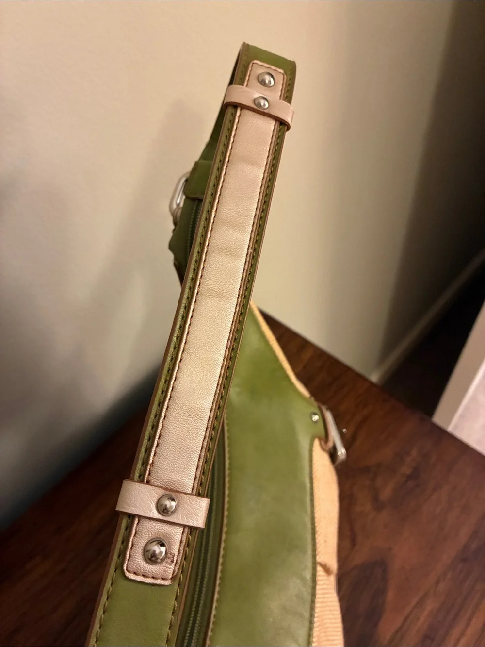 Etienne Aigner Green Manmade Leather and Beige Textile Woven Shoulder Bag -EUC - Picture 7 of 13